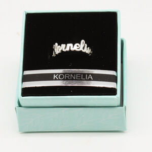 PI-045-KORNELIA